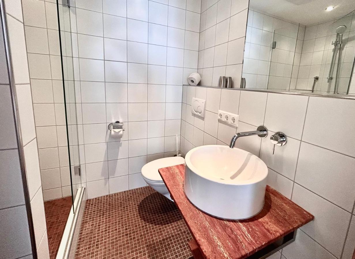 Haus Wallis By Stayfritz - Ski-In Ski-Out Zimmer 'Garni' Am Arlberg ワース エクステリア 写真