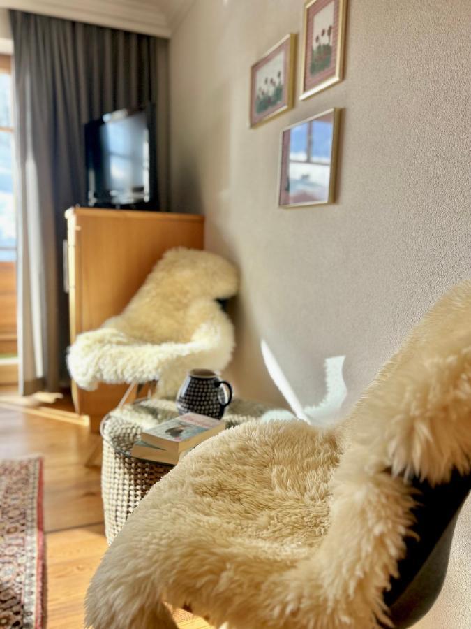 Haus Wallis By Stayfritz - Ski-In Ski-Out Zimmer 'Garni' Am Arlberg ワース エクステリア 写真