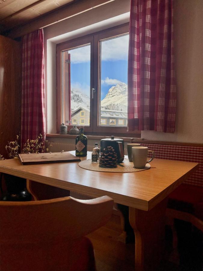 Haus Wallis By Stayfritz - Ski-In Ski-Out Zimmer 'Garni' Am Arlberg ワース エクステリア 写真