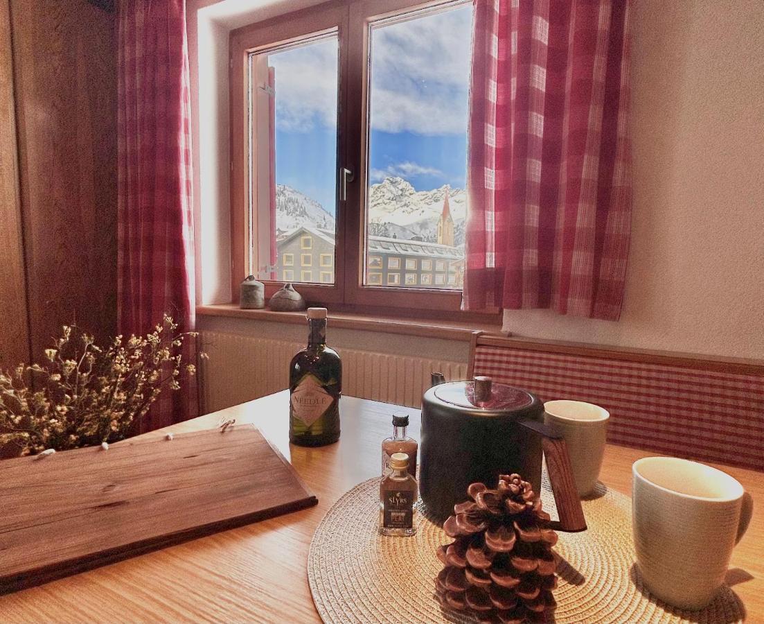 Haus Wallis By Stayfritz - Ski-In Ski-Out Zimmer 'Garni' Am Arlberg ワース エクステリア 写真
